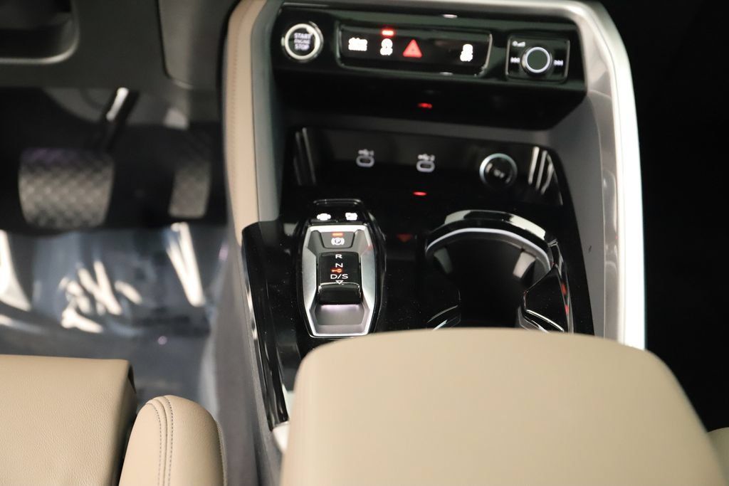 New 2026 Audi Q5 Premium Plus AWD/4WD image 21