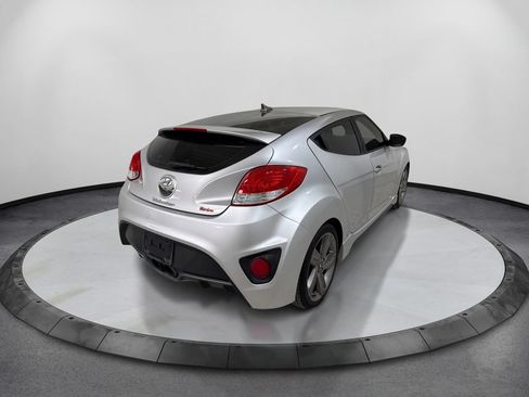 Used 2014 Hyundai Veloster Turbo FWD image 5