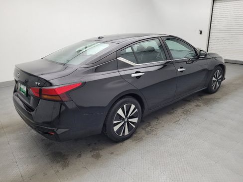 Used 2022 Nissan Altima 2.5 SV image 10