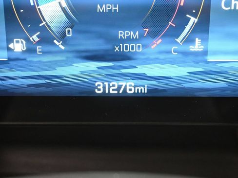 Used 2025 Chevrolet Equinox ACTIV w/ Safety and Technology Package FWD image 15