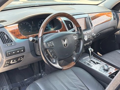 Used 2013 Hyundai Equus Signature RWD image 23