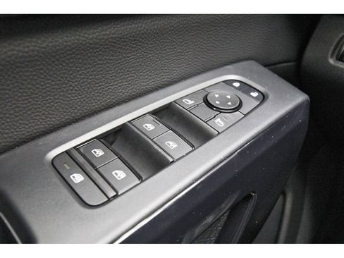 New 2026 Nissan Pathfinder SV FWD image 15