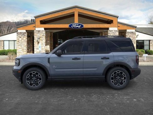 New 2026 Ford Bronco Sport Outer Banks image 3