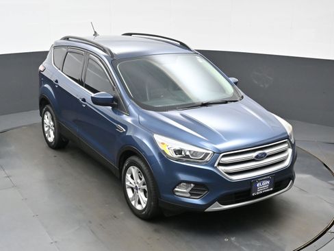Used 2018 Ford Escape SEL FWD image 37