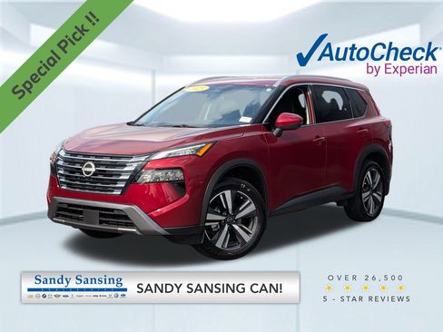 Used 2025 Nissan Rogue SL image 1