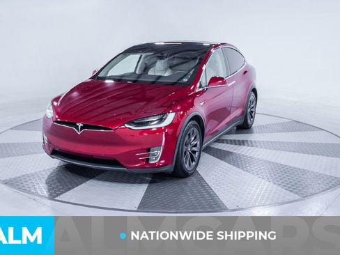 Used 2018 Tesla Model X 75D AWD/4WD image 2