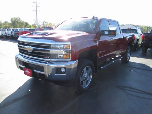 Used 2019 Chevrolet Silverado 2500 LTZ w/ Duramax Plus Package image 9