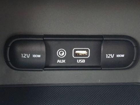 Used 2018 Kia Sportage LX image 38