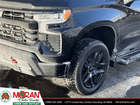 Used 2023 Chevrolet Silverado 1500 LT Trail Boss w/ Convenience Package II image 9