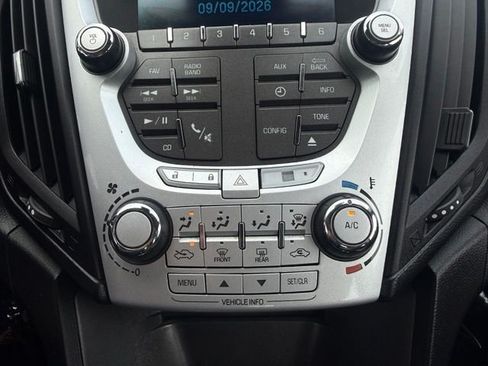 Used 2014 Chevrolet Equinox LS AWD/4WD image 16