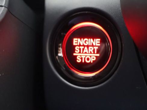 Certified 2025 Honda HR-V LX image 15