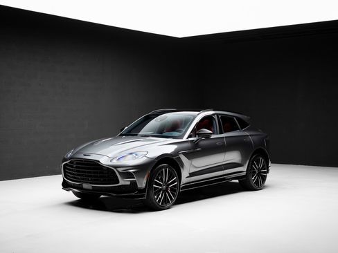 Used 2024 Aston Martin DBX 707 AWD/4WD image 4