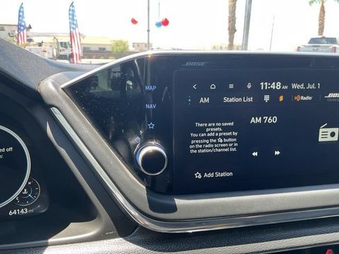 Used 2022 Hyundai Sonata Limited FWD image 17