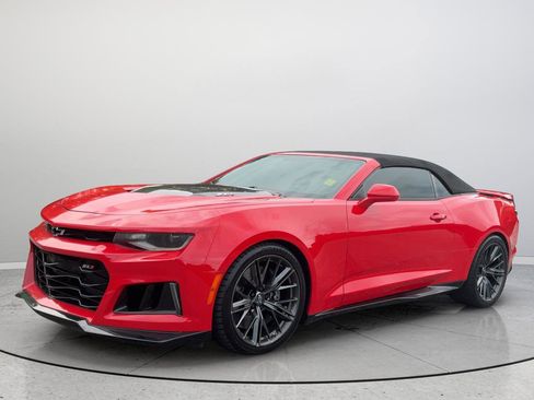 Used 2020 Chevrolet Camaro ZL1 RWD image 5
