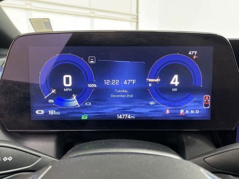 Used 2025 Chevrolet Equinox EV LT w/ Convenience Package image 26