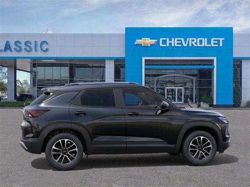 New 2026 Chevrolet TrailBlazer LT w/ LT Cold Weather Package image 5