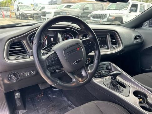 Used 2022 Dodge Challenger GT RWD image 15