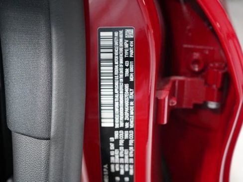 New 2025 Alfa Romeo Stelvio Sprint image 38