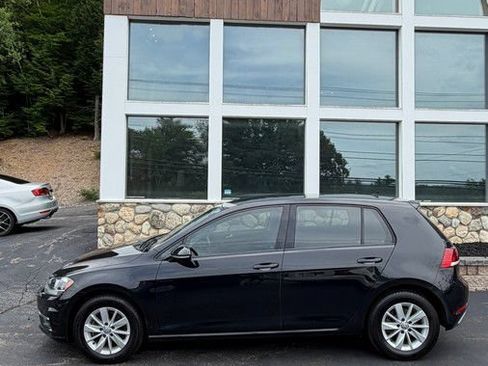 Used 2019 Volkswagen Golf 4-Door FWD image 26
