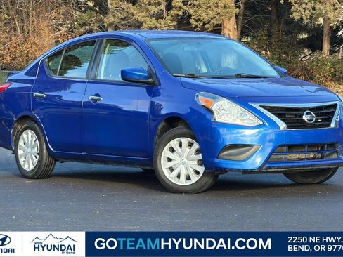 Used 2017 Nissan Versa SV image 37