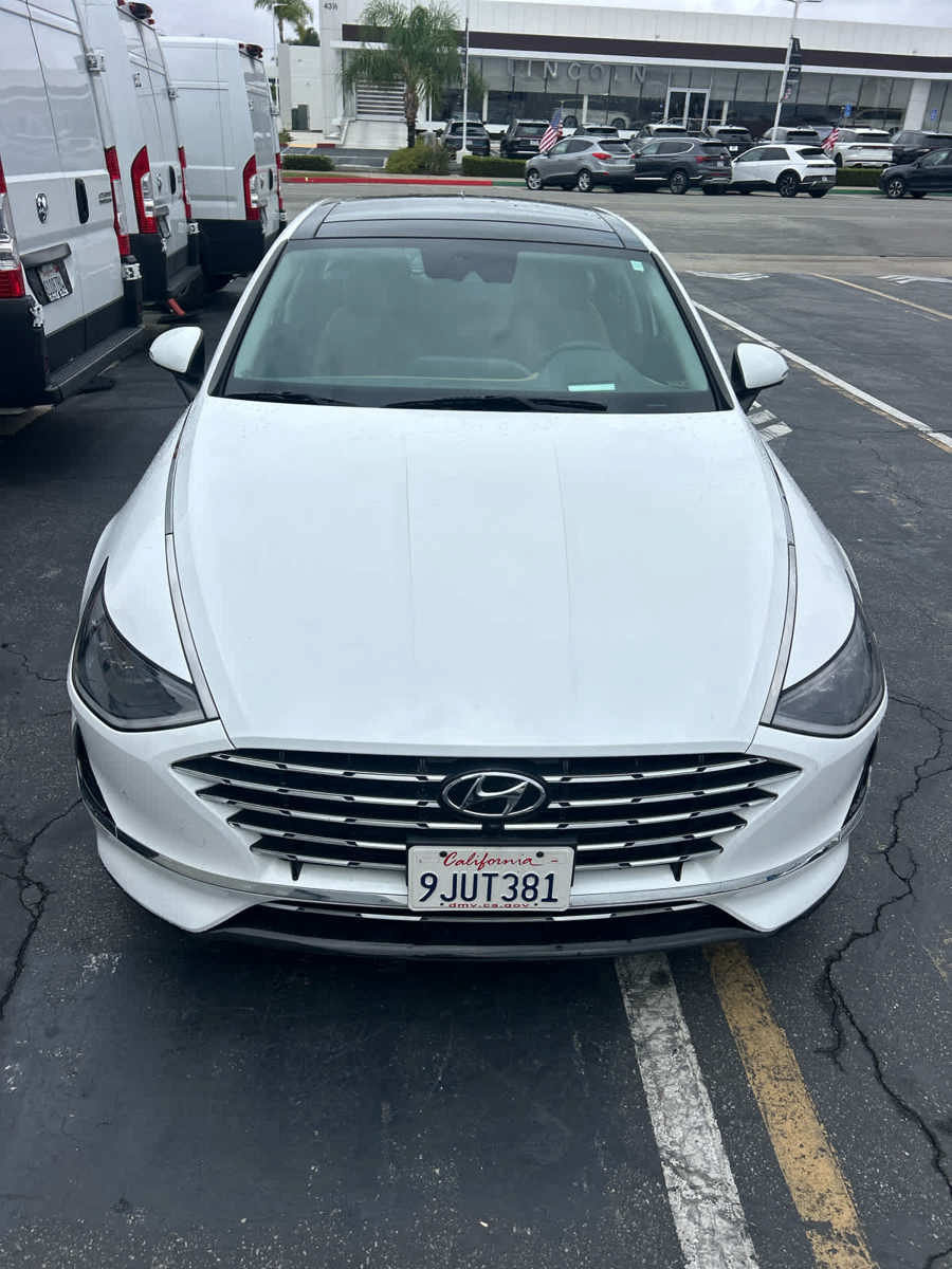 Certified 2023 Hyundai Sonata Limited w/ Cargo Package FWD image 7