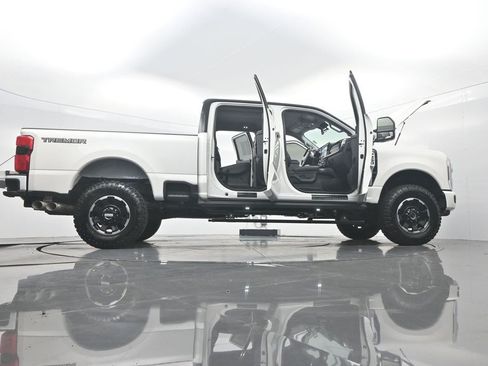 Used 2025 Ford F250 Lariat w/ Tremor Off-Road Package AWD/4WD image 77