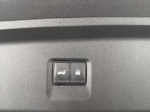 Certified 2024 INFINITI QX60 Luxe image 11