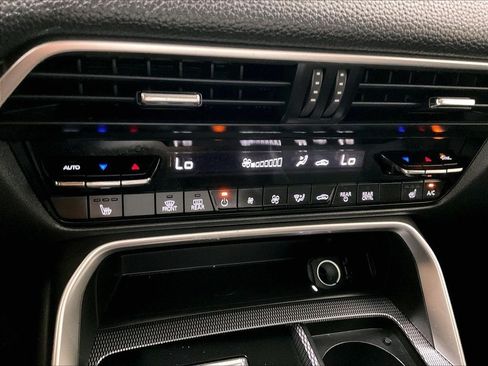 Used 2024 MAZDA CX-90 3.3 Turbo w/ Preferred Plus AWD/4WD image 27