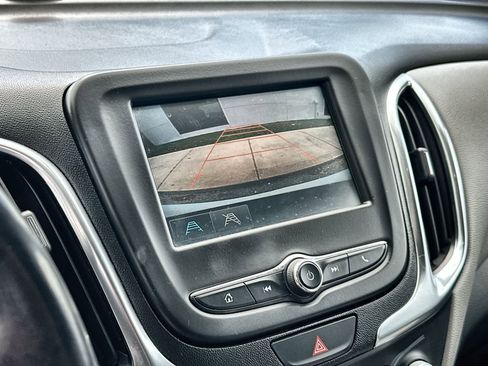 Used 2018 Chevrolet Equinox LT image 27