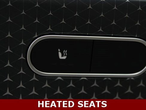 New 2025 Mercedes-Benz GLA 250 4MATIC image 17