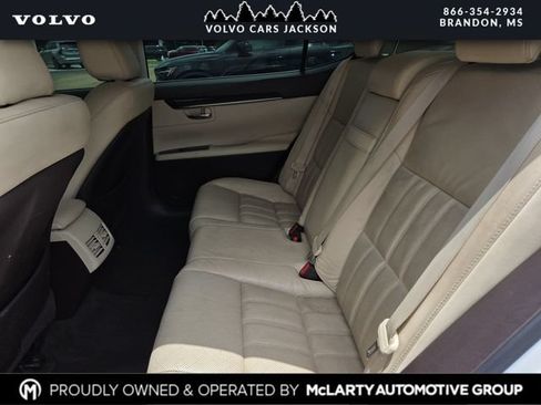 Used 2016 Lexus ES 350 FWD image 18