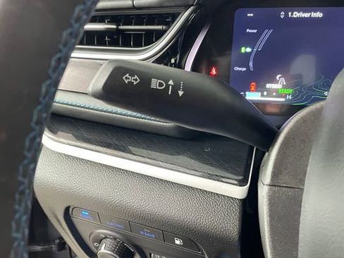 Used 2022 Jeep Grand Cherokee Trailhawk w/ Advanced Protech Group II image 14