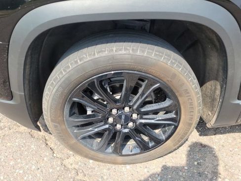 Used 2023 GMC Acadia SLT w/ Elevation Edition AWD/4WD image 10