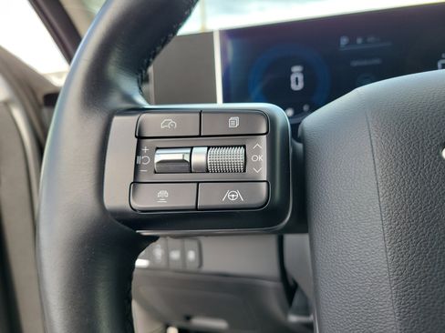 Used 2025 Hyundai Santa Fe SEL AWD/4WD image 19