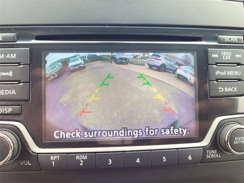 Used 2018 Nissan Frontier SV w/ Value Truck Package image 13