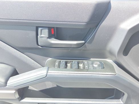 Used 2025 Toyota 4Runner SR5 image 37