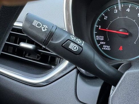 Used 2024 Chevrolet Equinox LS w/ Driver Confidence II Package FWD image 24