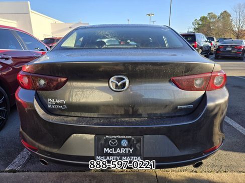 Certified 2022 MAZDA MAZDA3 s image 6