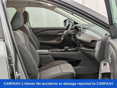 Used 2025 Nissan Rogue SV AWD/4WD image 18