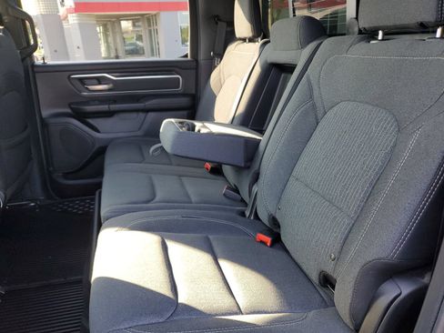 Used 2019 RAM 1500 Big Horn AWD/4WD image 13