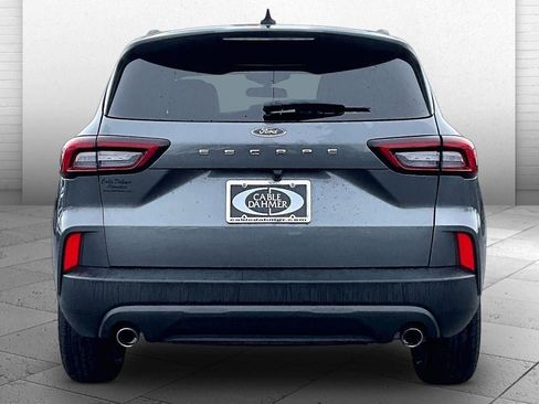 Used 2025 Ford Escape ST-Line image 3