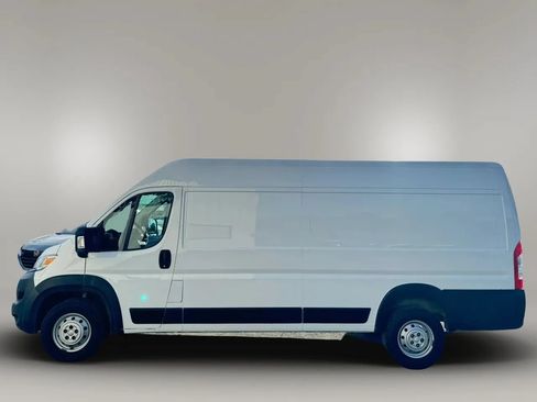 Used 2023 RAM ProMaster 3500 FWD image 5
