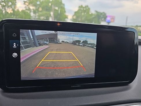 Used 2023 Hyundai Santa Fe SEL FWD image 13