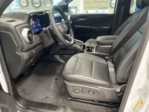 New 2025 Chevrolet Colorado LT w/ LT Convenience Package image 23