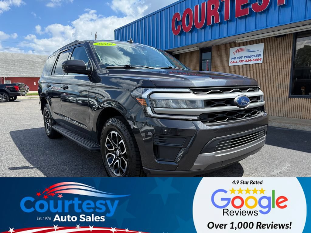 Used 2024 Ford Expedition XLT RWD image 1