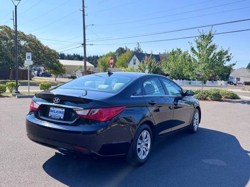 Used 2012 Hyundai Sonata GLS FWD image 5