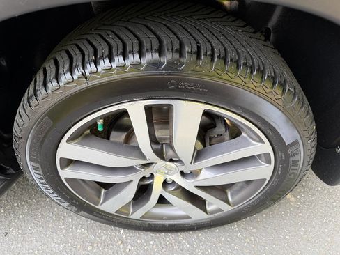 Used 2016 Honda Pilot Elite image 60