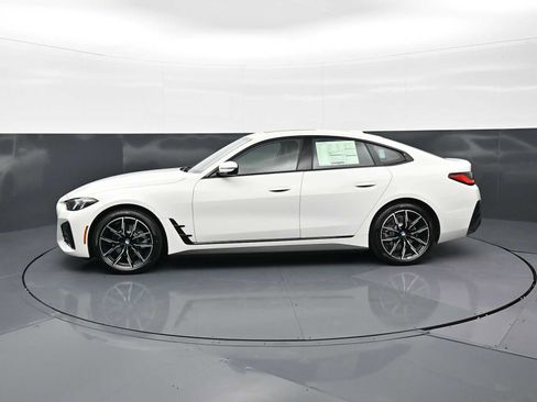 New 2026 BMW i4 eDrive40 w/ M Sport Package RWD image 8