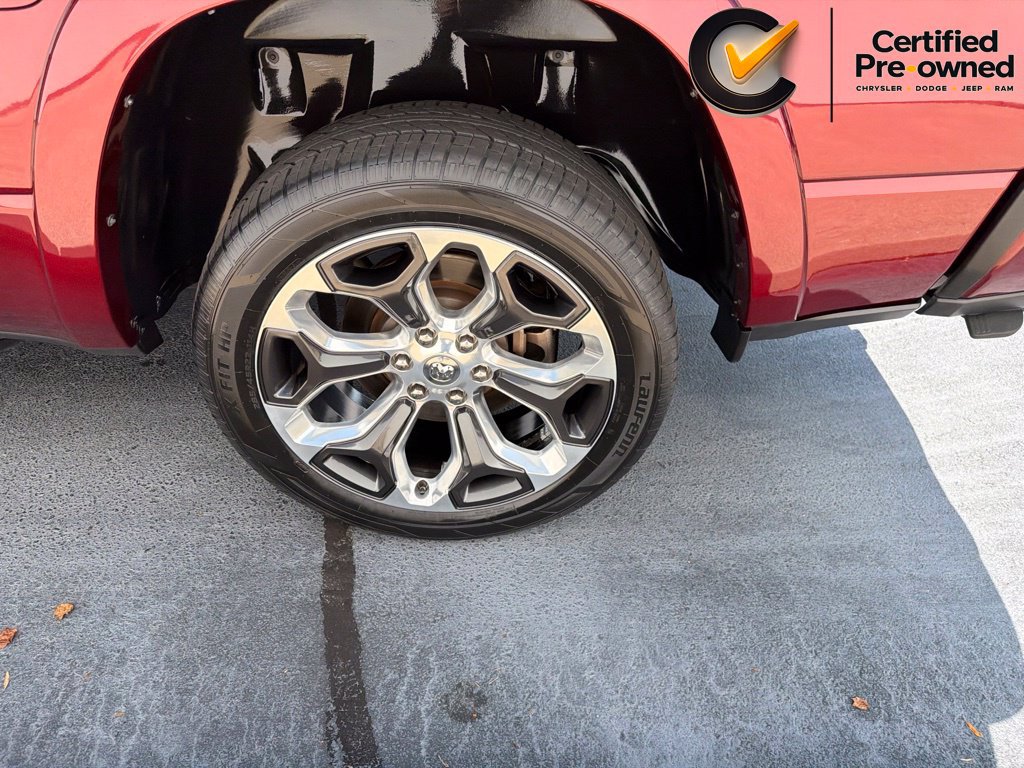 Used 2023 RAM 1500 Limited w/ Body Color Bumper Group AWD/4WD image 26