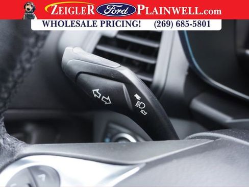 Used 2017 Ford C-MAX SE image 23